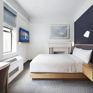 **** Отель Club Quarters Times Square, США